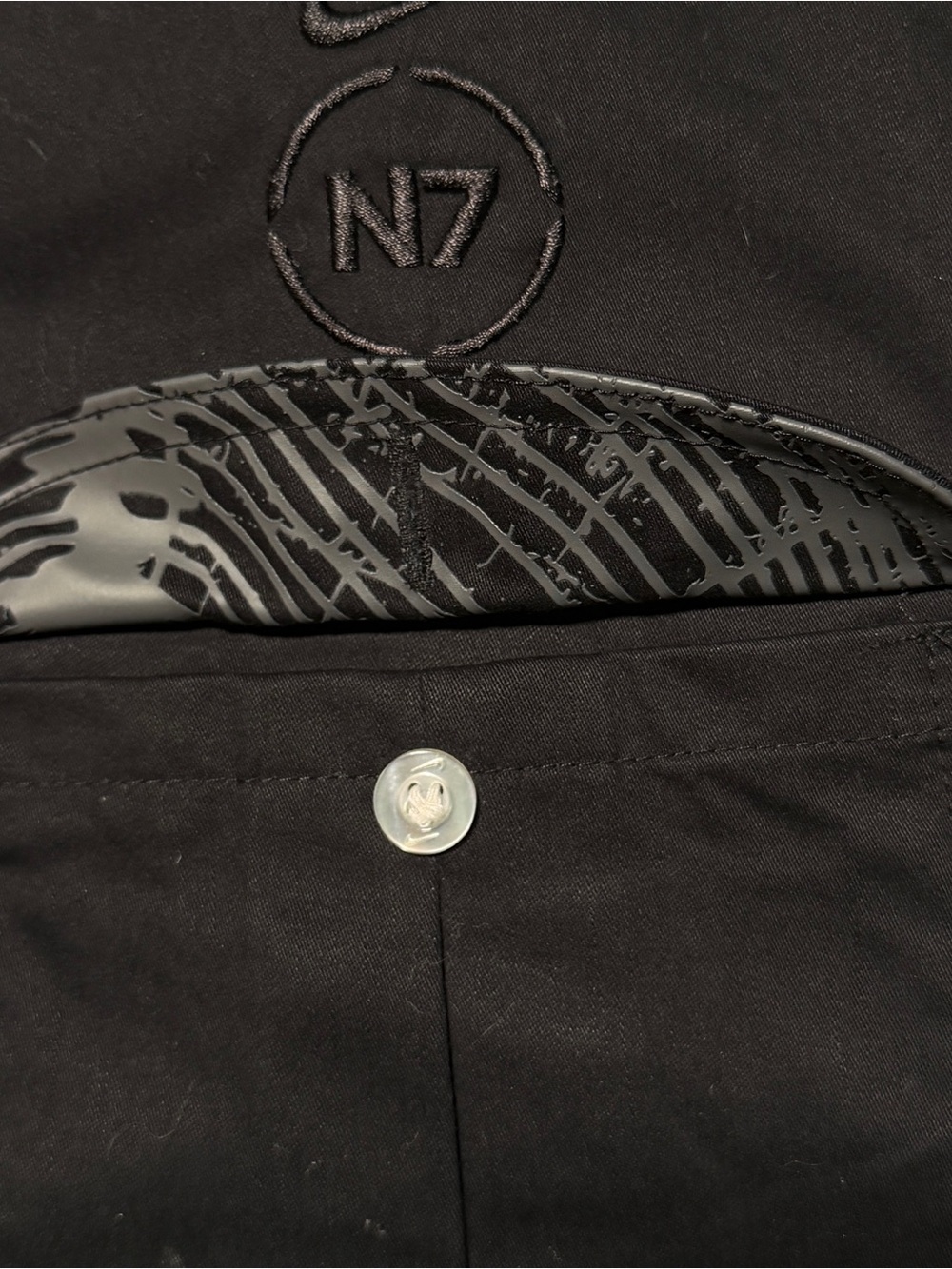 Nike SB N7 Mens Black Long Sleeve Button Up Work Shirt XL Embroidered Logo - Picture 4 of 8